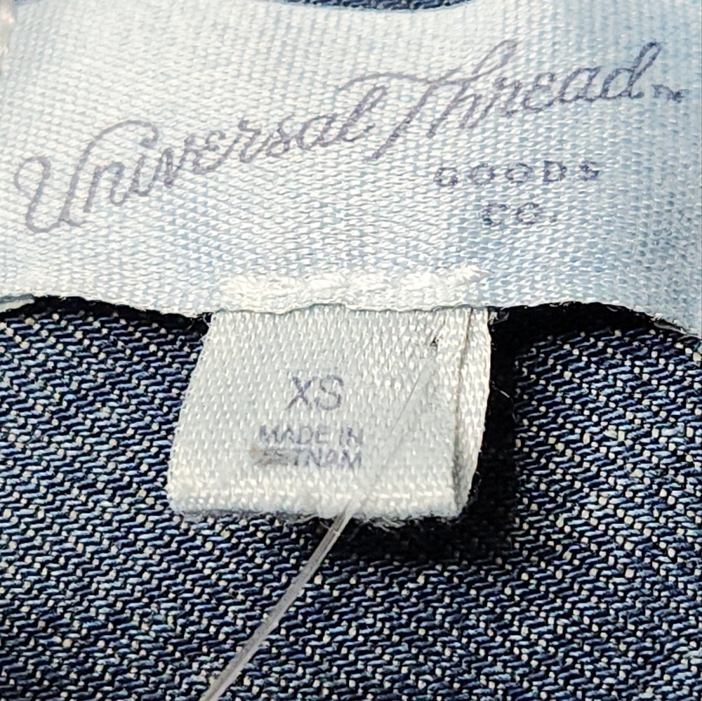 Women's Relaxed Fit Denim Button-Down Shirt - Universal Thread Dark Wash XS - Picture 14 of 14